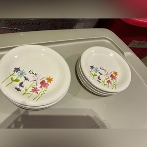 Set of 8 small bloom plates by rae Dunn